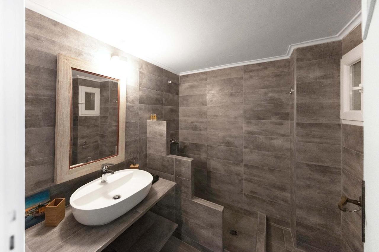 Spacious 3 Bedroom Apt Near Acropolis Museum 아테네 외부 사진